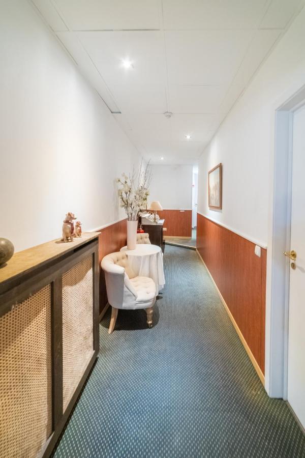 Hotel Het Gheestelic Hof By Cw Collection 3*