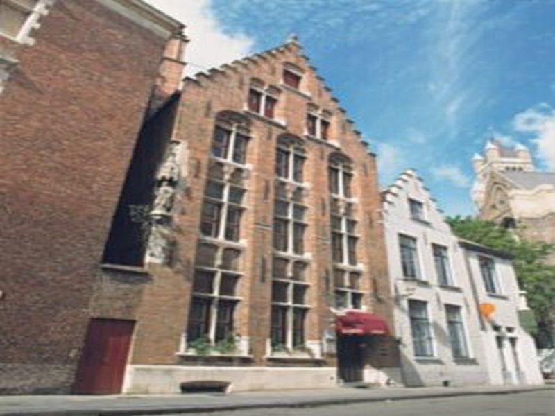 Het Gheestelic Hof By Cw Collection